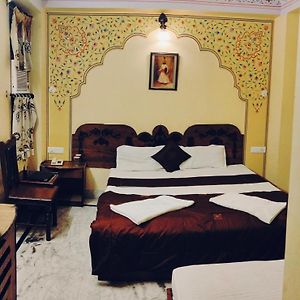 Superior Deluxe Double or Twin Room